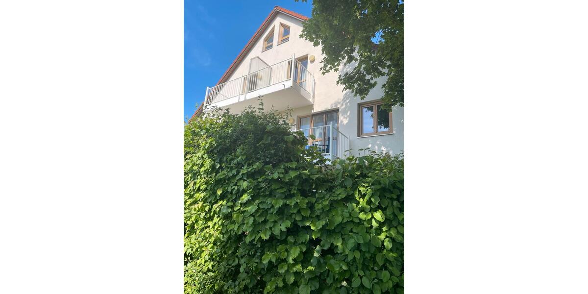 Dachgeschoßwohnung Hallbergmoos - 2 Zimmer, 33 m&sup2;, 195.000&euro; | Angebot:27079696