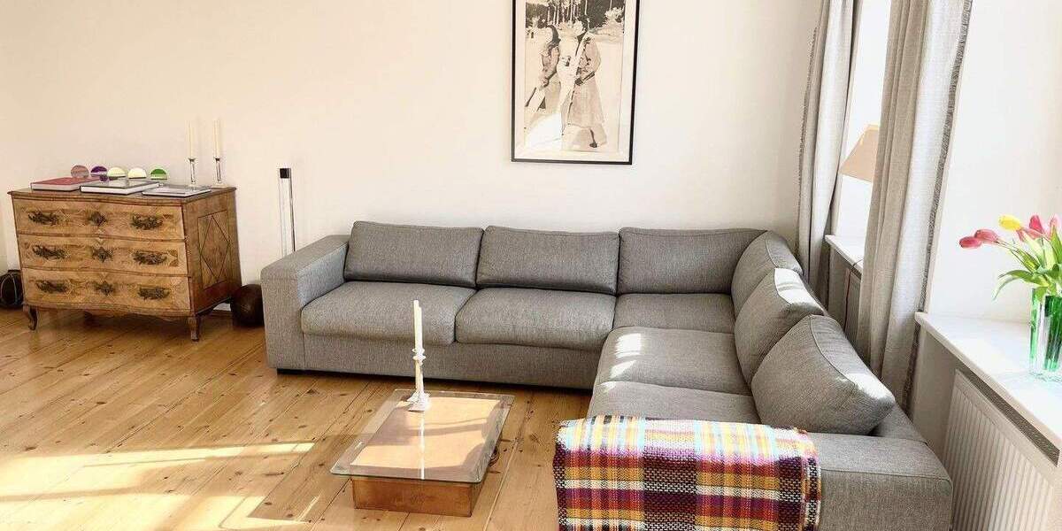 Lehel am Isartor. Zentrale Bestlage. Neu hochwertig möblierte 4 Zimmer. Großer Garten. Ab 3 Monate 4 zimmer