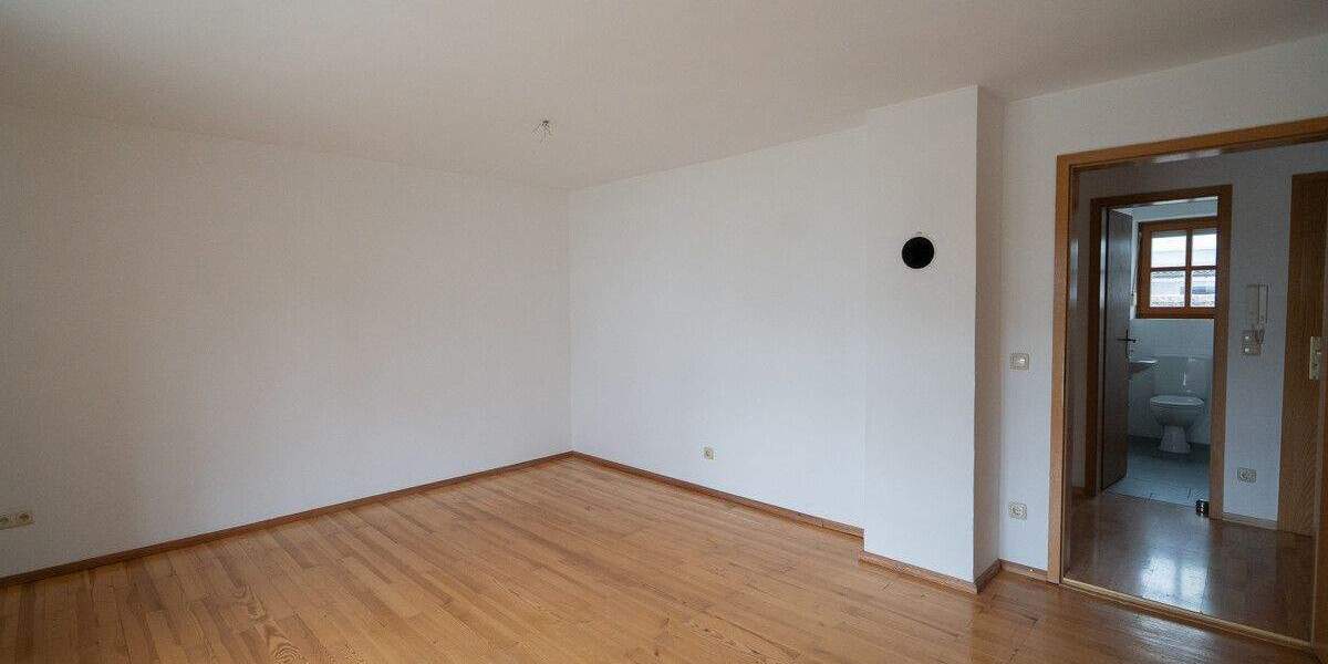 ***Heike Borchers Immobilien***Gemütliche Gartenwohnung in ruhiger Lage von Ottobrunn*** 2 zimmer