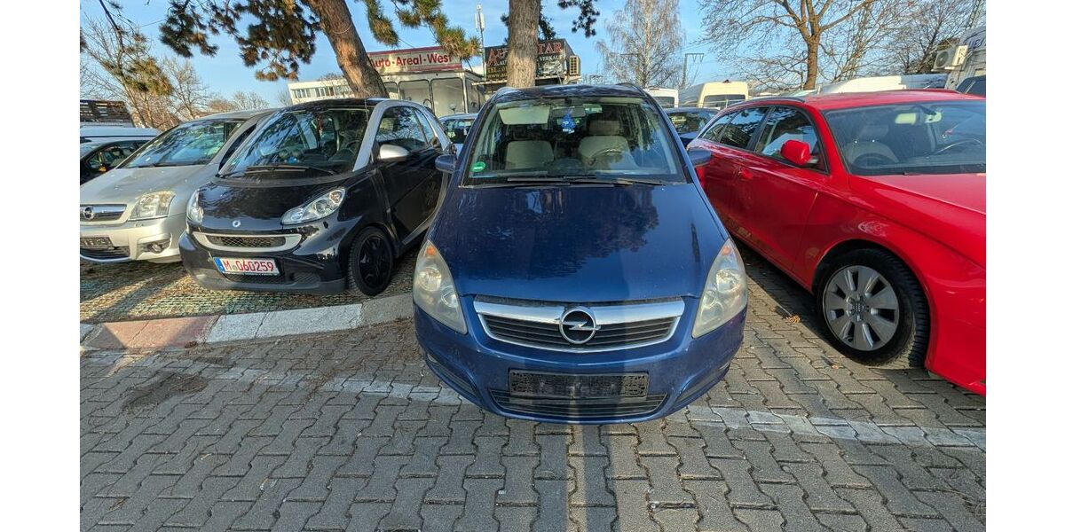 Opel Zafira 251.370 km 690 &euro; München 81243