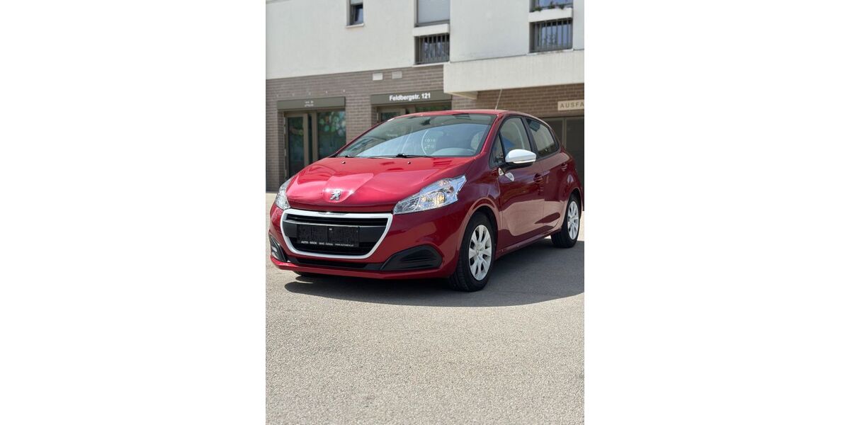 Peugeot 208 46.900 km 6.990 &euro; München 81825