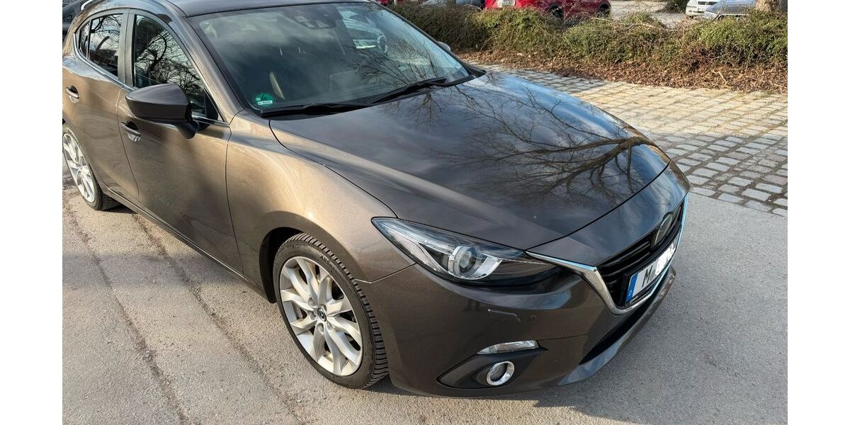 Mazda 3 157.000 km 9.500 &euro; Oberschleißheim 85764