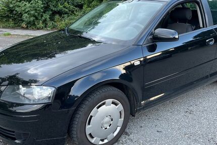 Audi A3 185.555 km 999 &euro; München 81929