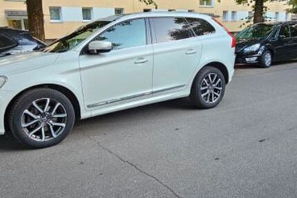 Volvo XC60 132.000 km 18.700 &euro; München 80933