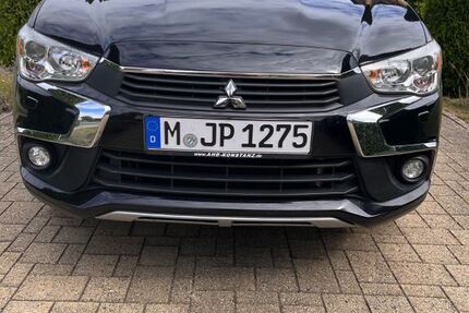 Mitsubishi ASX 92.000 km 11.600 &euro; München 81479