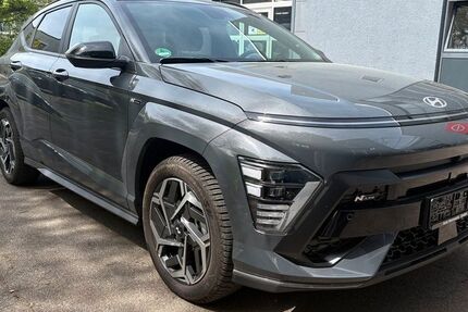 Hyundai KONA 7.500 km 25.900 &euro; München 81549