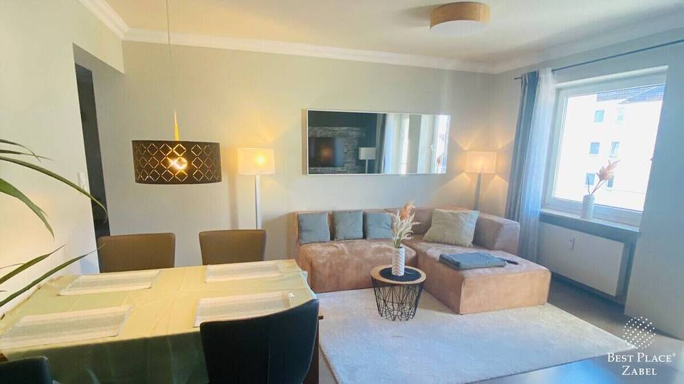 Optimal geschnittene 4-Zimmer-Wohnung in Schwabing - mit Balkon