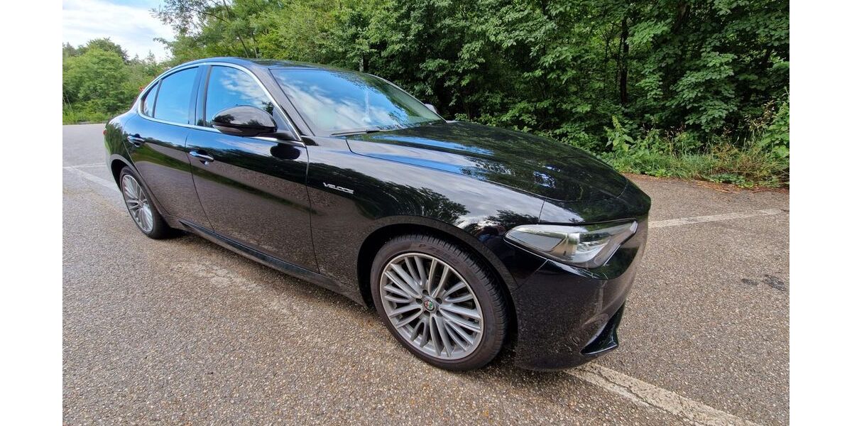 Alfa Romeo Giulia 29.714 km 26.200 &euro; München 80807