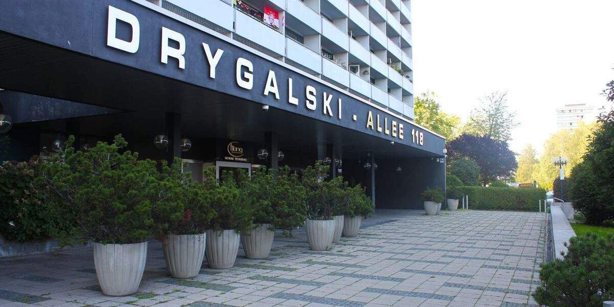 Einzelgarage in der Tiefgarage in München-SOLLN, Drygaslkiallee zimmer