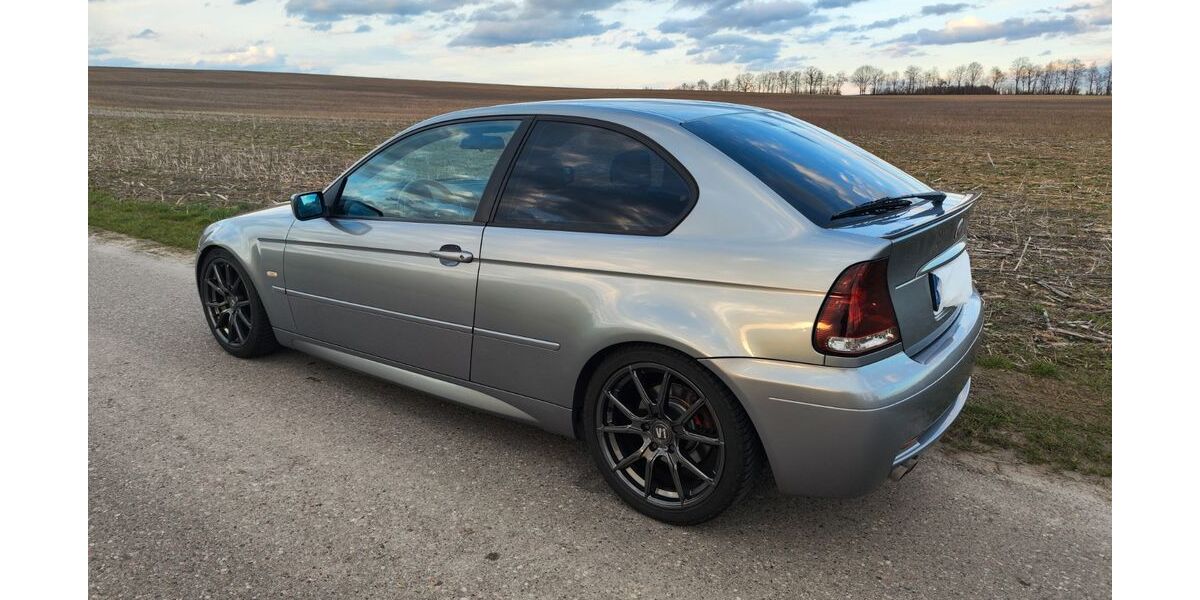 BMW 325 211.156 km 6.899 &euro; Hebertshausen 85241