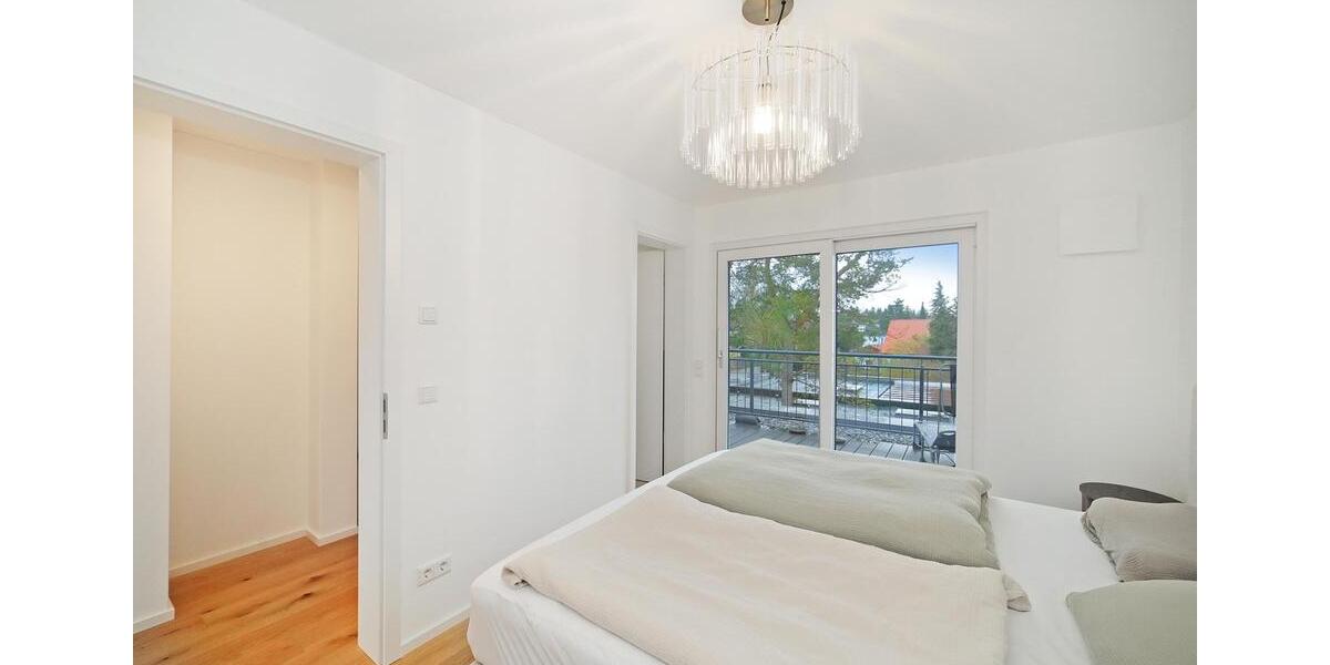 Reihenhaus München Allach-Untermenzing - 5 Zimmer, 144 m&sup2;, 3.400&euro; | Angebot:25217195