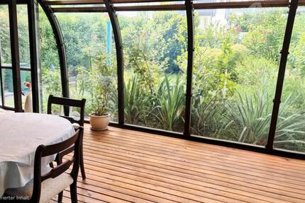 Großzügige Doppelhaushälfte mit schönem Garten in ruhiger Lage zimmer