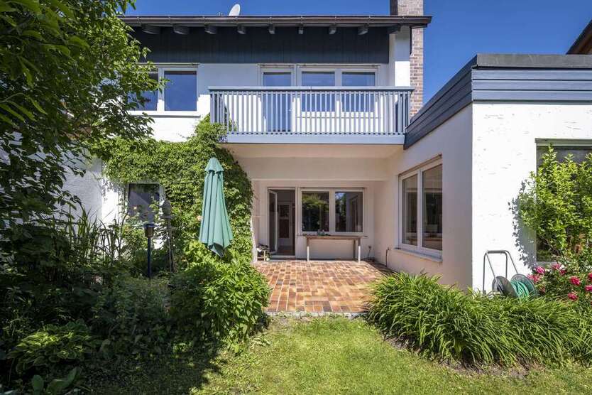 Haus zum Kaufen in Forstinning 825.000 € 177.67 m²