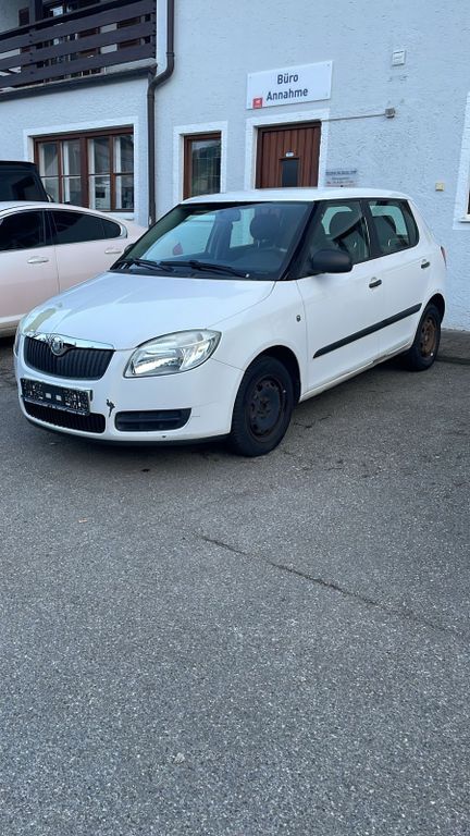 Skoda Fabia 172.000 km 890 € München 81479