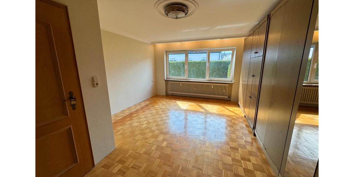 Erdgeschoßwohnung München Schwabing-Freimann - 3 Zimmer, 20 m&sup2;, 700&euro; | Angebot:26323454
