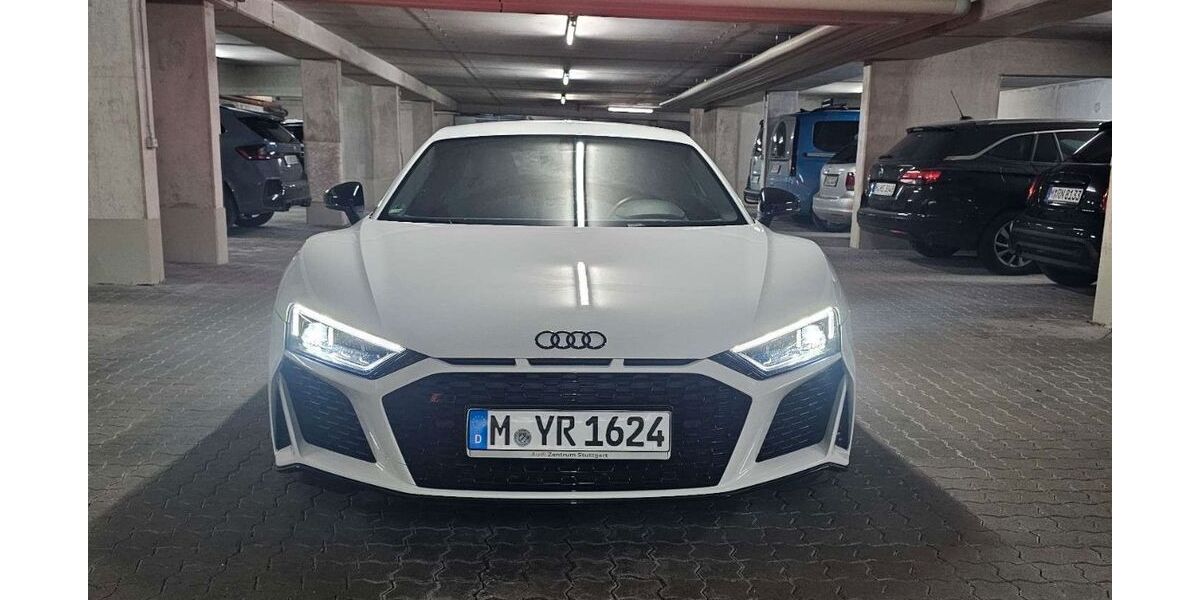 Audi R8 51.000 km 110.550 &euro; München 81379