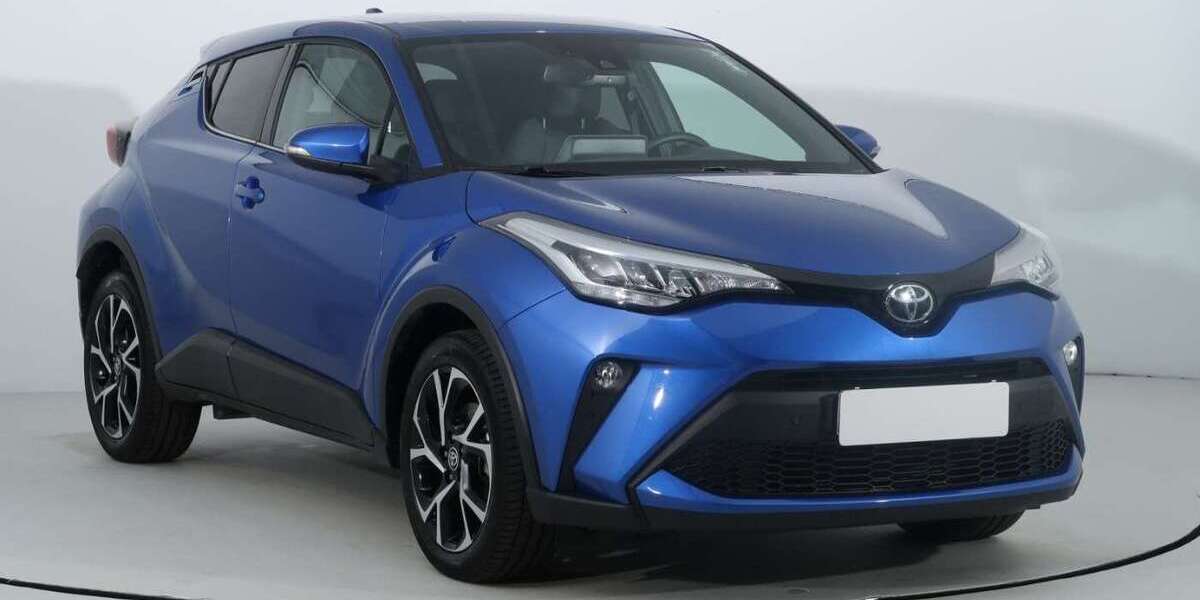 Toyota C-HR 8.000 km 18.990 &euro; München 80687