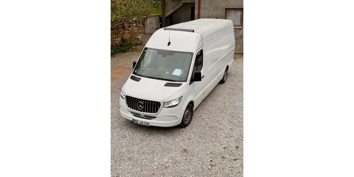 Mercedes-Benz Sprinter 275.000 km 17.900 &euro; München 81379