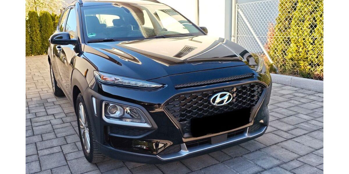 Hyundai KONA 43.877 km 14.100 &euro; München 81739