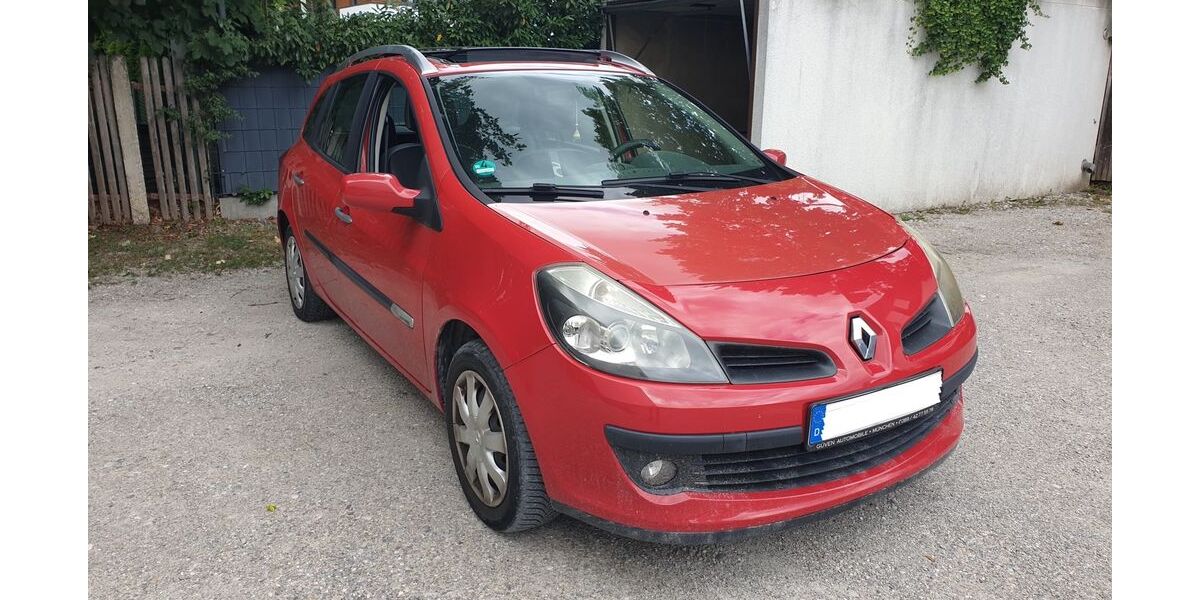 Renault Clio 129.000 km 900 &euro; Vaterstetten 85591