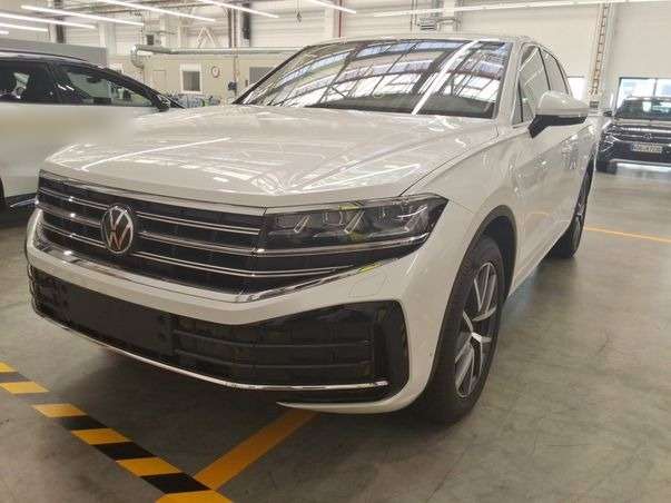 VW Touareg 12.098 km 61.355 € Grünwald 82031