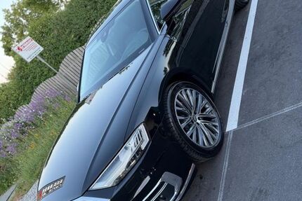 Audi A8 100.100 km 42.000 &euro; Trudering-Riem 81827