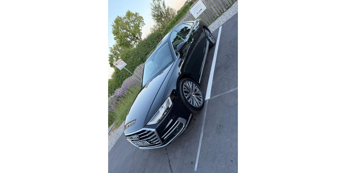Audi A8 100.100 km 42.000 &euro; Trudering-Riem 81827