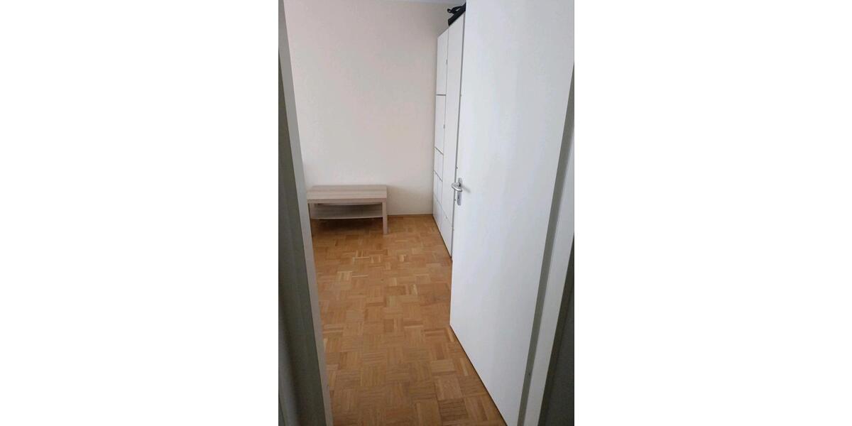 Erdgeschoßwohnung München Trudering-Riem - 2 Zimmer, 62 m&sup2;, 1.500&euro; | Angebot:25842081