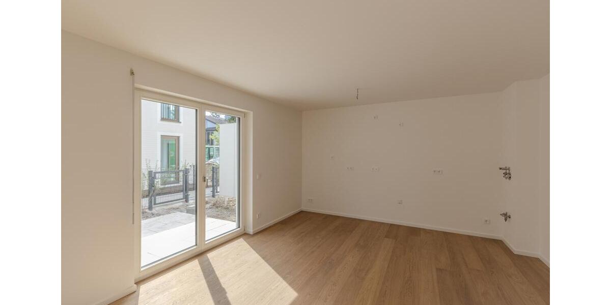 Erstbezug: 2-Zi-Gartenwohnung mit Einbauküche, 2 Terrassen und TG-Einzelstellplatz 2 zimmer