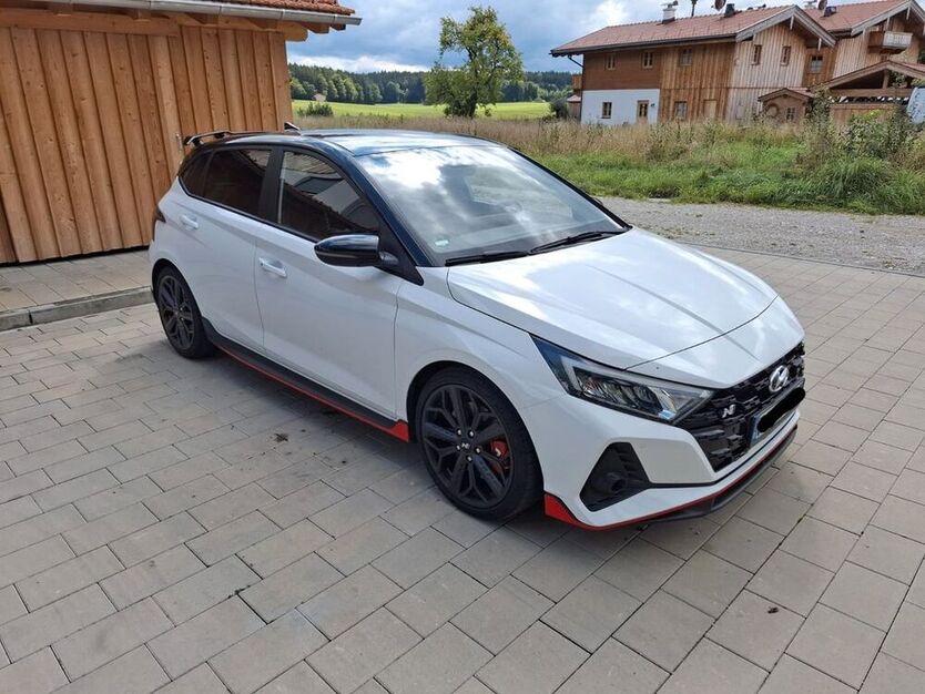 i20