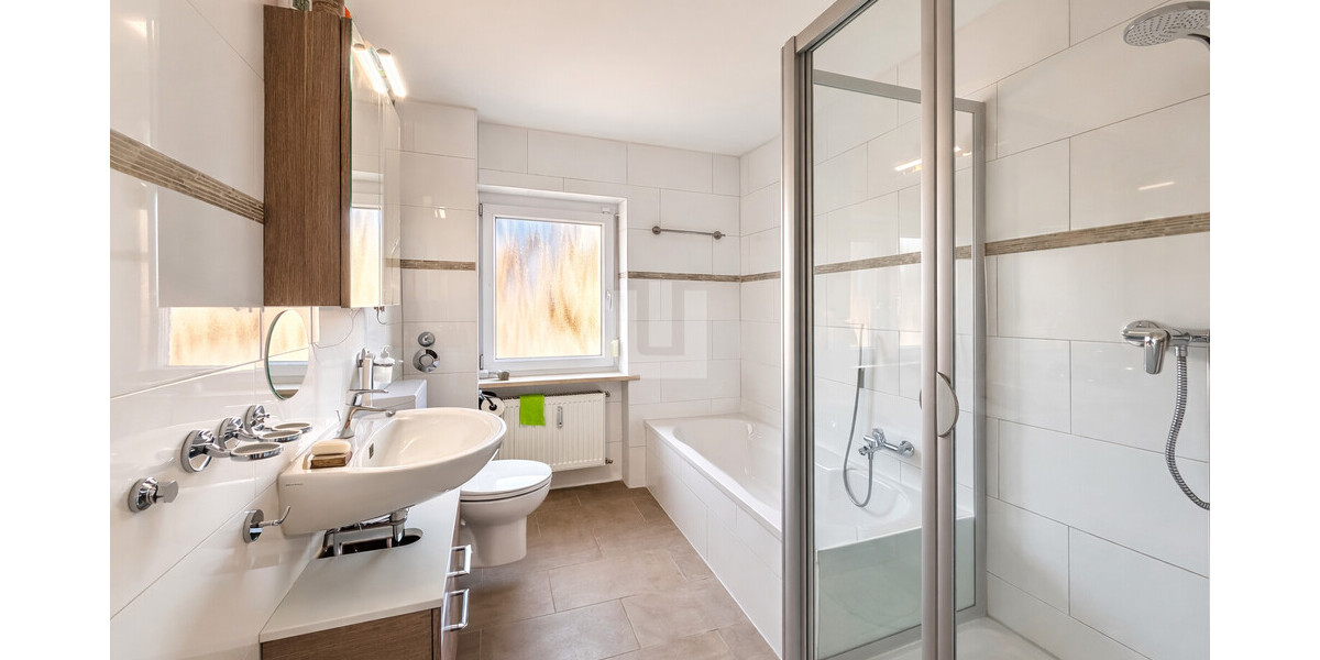 WINDISCH – Schöne 3-Zi.-Wohnung mit sonnigem Süd-Ostbalkon in Puchheim-Bhf. - Etagenwohnung Puchheim | Angebot:27171716