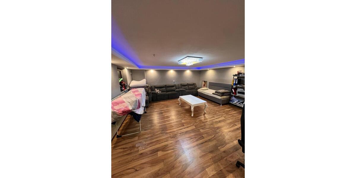 Doppelhaushälfte Weichs - 6 Zimmer, 160 m&sup2;, 2.800&euro; | Angebot:25841108