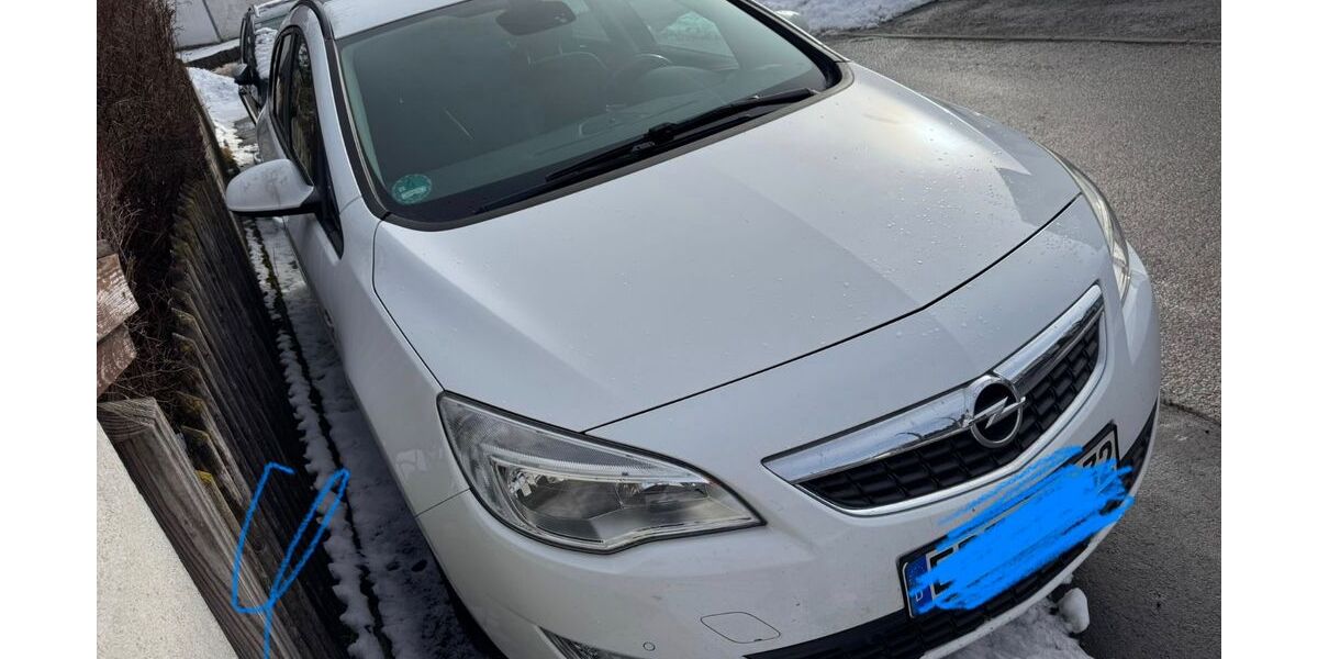 Opel Astra 219.562 km 3.350 &euro; München 81245