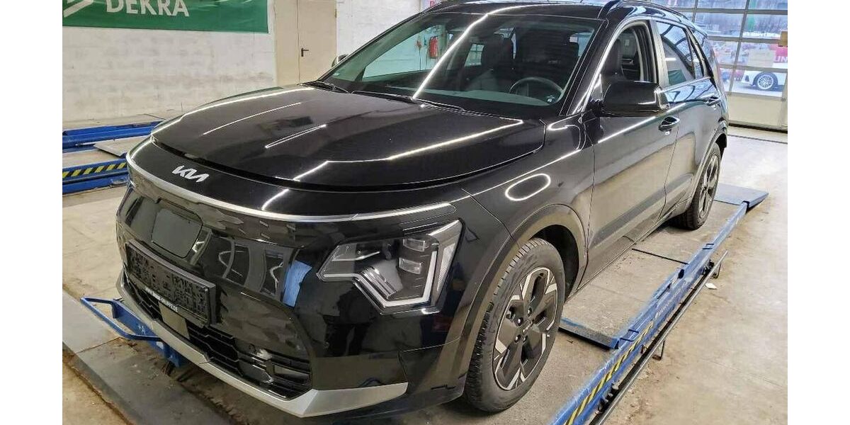 Kia Niro 12.000 km 25.799 &euro; Hohenbrunn bei München 85662