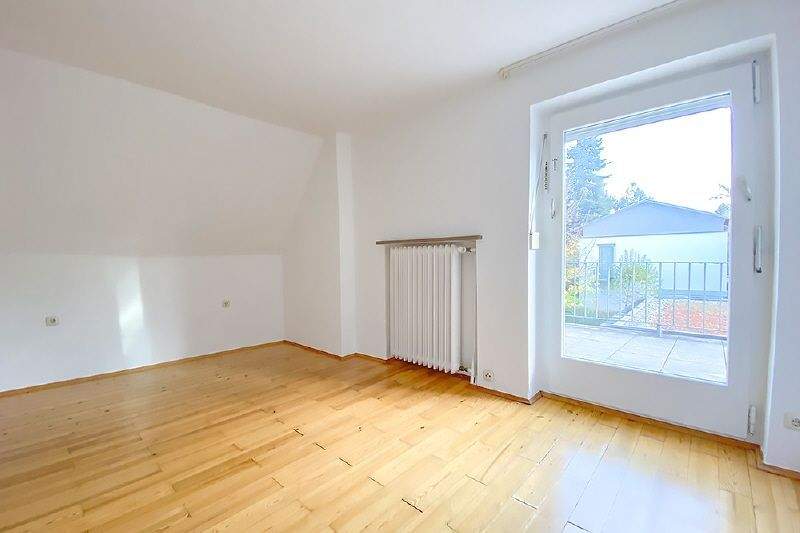 Einfamilienhaus Gräfelfing - 4 Zimmer, 131 m&sup2;, 2.800&euro; | Angebot:25769769