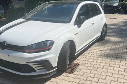 VW Golf 154.146 km 20.999 &euro; Hohenbrunn-Riemerling 85521