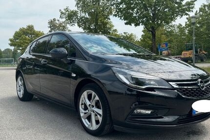 Opel Astra 113.000 km 9.900 &euro; München 80637