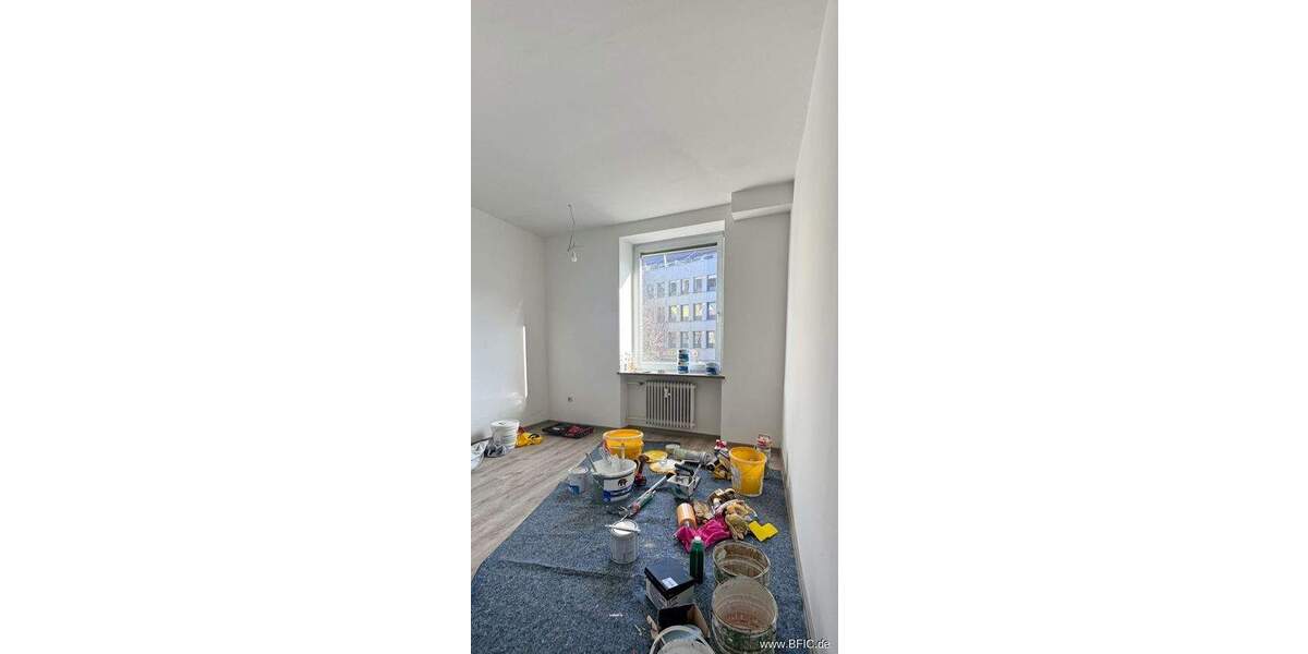 Gewerbeobjekt Fürstenfeldbruck - 9 Zimmer, 228 m&sup2;, 3.420&euro; | Angebot:25247718