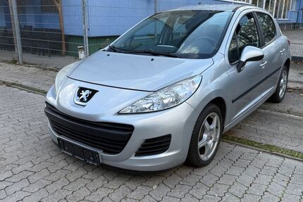 Peugeot 207 146.850 km 1.990 € München 81243