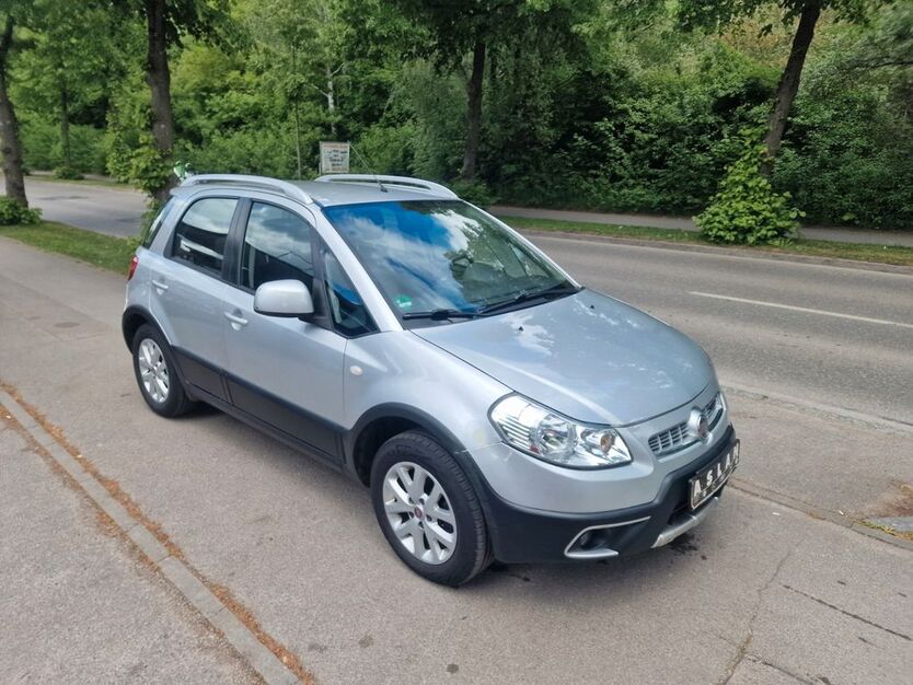 Fiat Sedici 75.000 km 2.777 € MÜNCHEN 80995