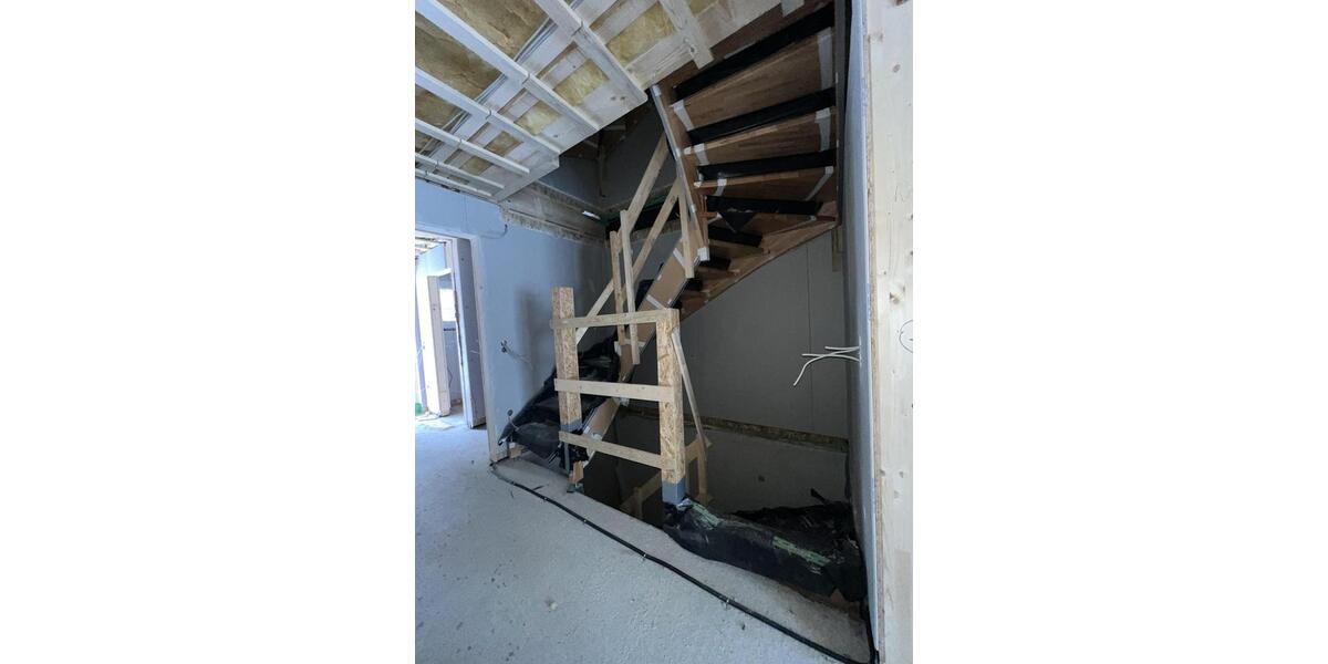 Exklusives Neubau-Reihenmittelhaus – Erstbezug in Kirchseeon vom Eigentümer 6 zimmer