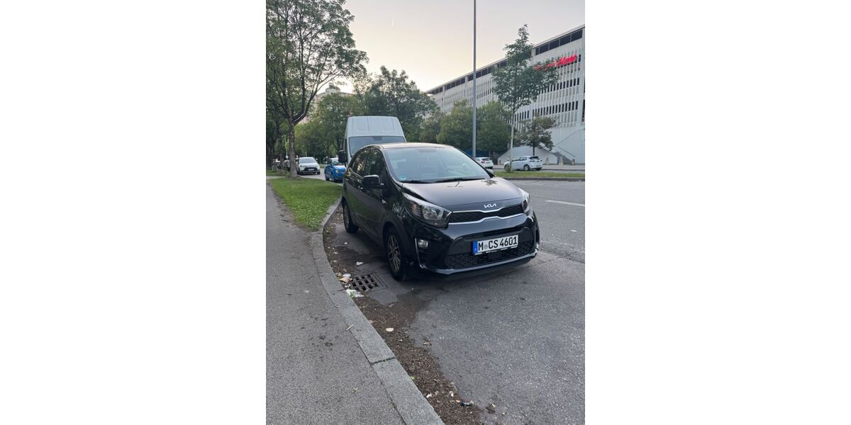Kia Picanto 38.947 km 13.490 &euro; München 81737