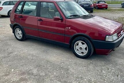 Fiat Uno 185.000 km 4.700 € München 80935