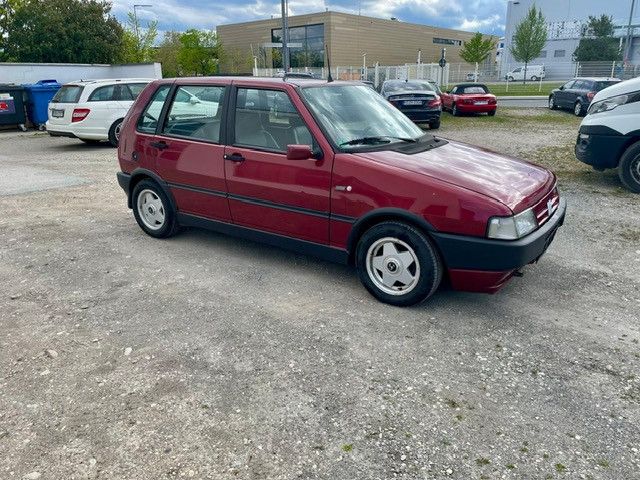 Fiat Uno 185.000 km 4.700 € München 80935