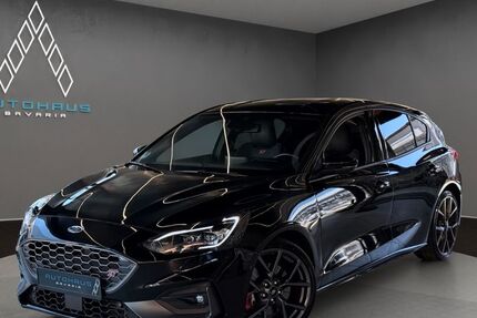 Ford Focus 45.625 km 23.900 &euro; Fürstenfeldbruck 82256