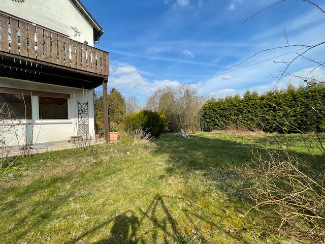 Rarität in Ismaning: Doppelhaushälfte auf 850 m² Traumgrundstück mit Potenzial - Doppelhaushälfte Ismaning | Angebot:27179610