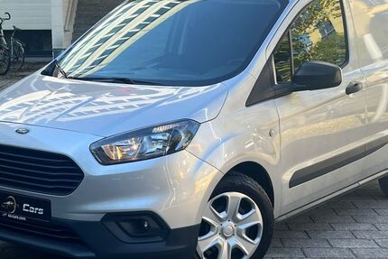 Ford Transit Courier 9.739 km 13.999 &euro; München 81677