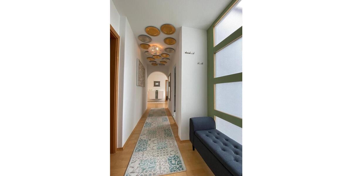 Wunderschöne Dachgeschosswohnung mit Dachterrasse in Ottobrunn 3.5 zimmer