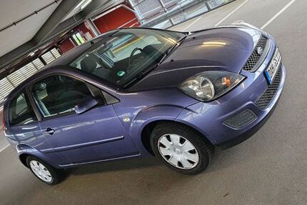 Ford Fiesta 172.400 km 1.600 € MÜNCHEN 80997
