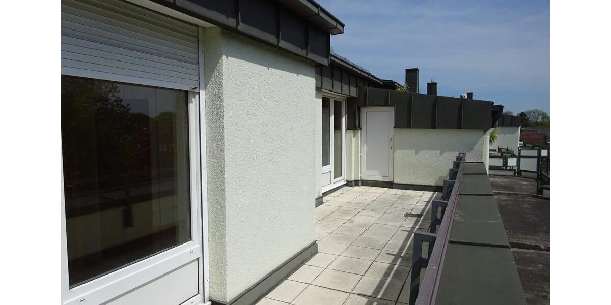 Exklusive Dachterrassen Wohnung, Alno Küche, Bad, TG-Einzelstellp 2 zimmer